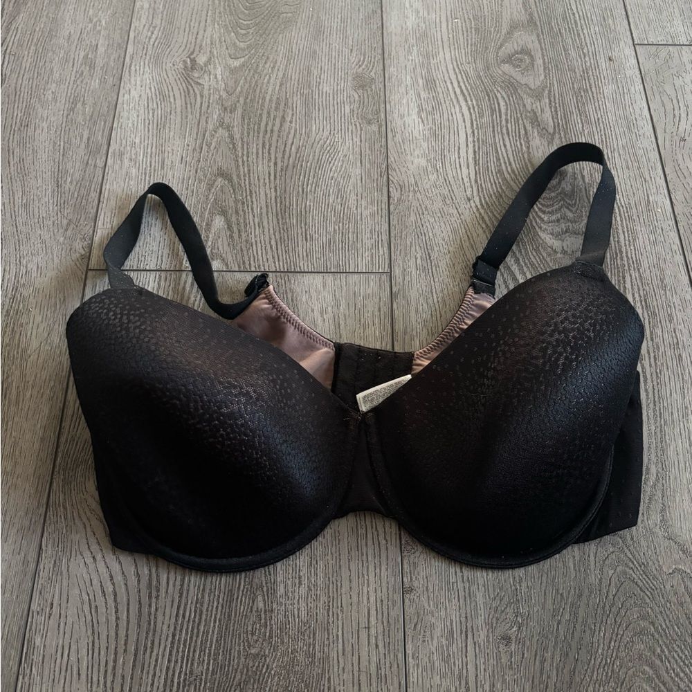 Wacoal Elegant Black Women's Bra with underwire used